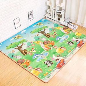 Offrez à Bébé un Monde d'Éveil avec un Tapis de Jeu Éducatif Recto-Verso
