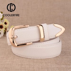 Redécouvrez l’Élégance avec une Ceinture en Cuir Boucle Dorée