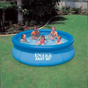 Plongez dans l'Été avec la Piscine Gonflable INTEX pour des Moments Inoubliables
