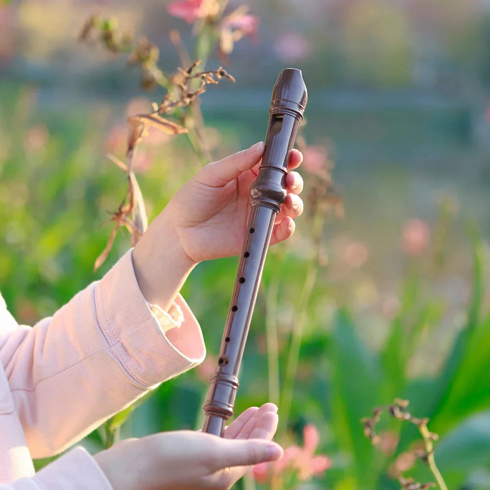 Comment la Flûte à 8 Trous en Résine Réinvente l’Apprentissage Musical pour les Débutants