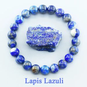 L'élégance mystique du bracelet en pierres naturelles de Lapis Lazuli : une connexion authentique entre beauté et bien-être
