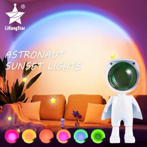 Une Ambiance Magique et Innovante : Laissez-vous Envoûter par la Veilleuse Astronaute LED Arc-en-ciel
