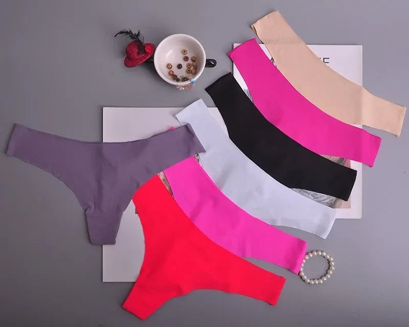 Révélez Votre Élégance au Quotidien avec une Culotte Ultra-Fine en Viscose sans Couture