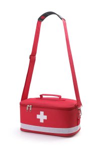 La Sécurité en Rouge : Le Kit de Premiers Secours Portable qui Change la Donne