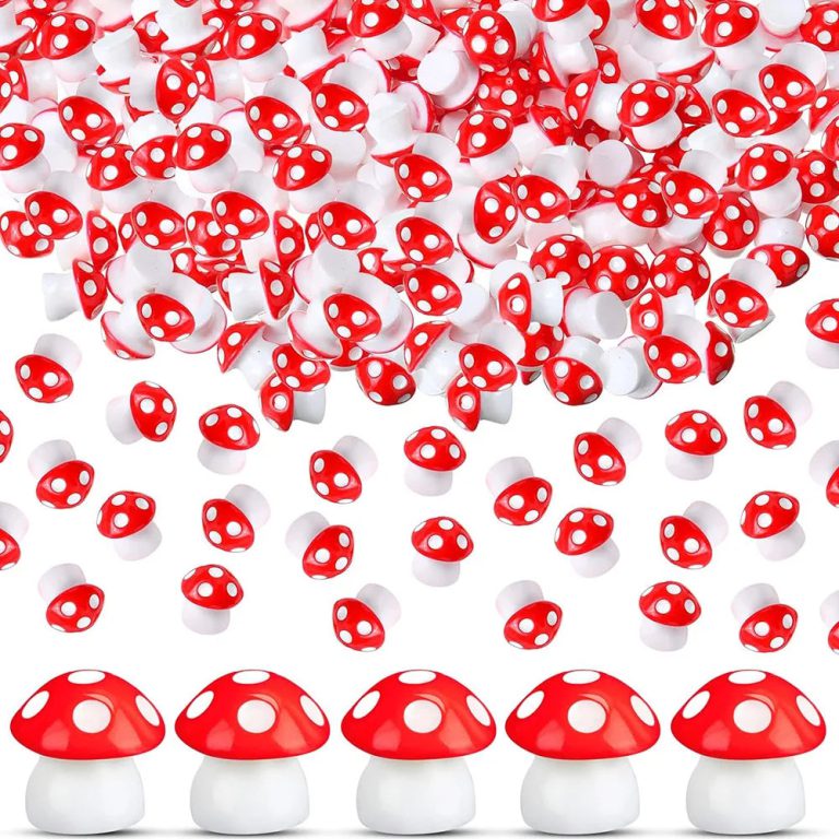 Laissez-vous Enchanter par l'Univers Magique des Mini Champignons en Résine