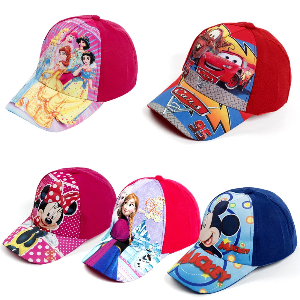 La Magie Disney sur la Tête des Tout-Petits : Une Casquette Baseball Unique
