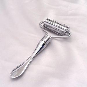 Découvrez Comment Un Rouleau de Massage Visage en Acier Inoxydable Peut Révolutionner Votre Routine Beauté