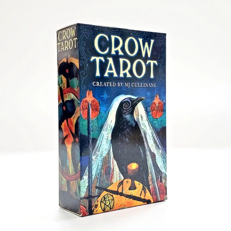 Partez à la découverte de votre destinée avec le Tarot Crow