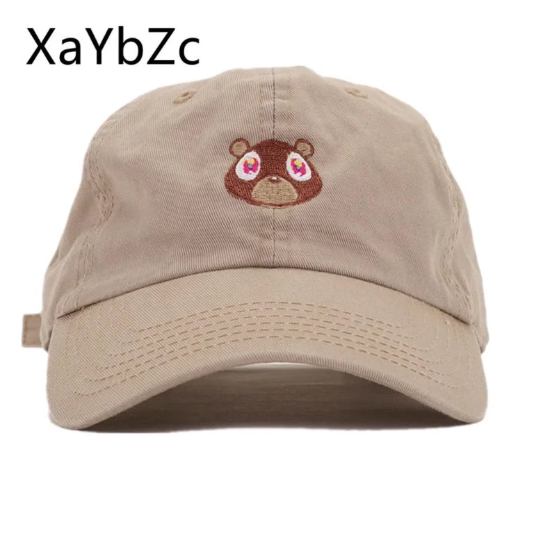 Casquette Kanye West Ye Bear Dad : l’accessoire incontournable pour un look urbain audacieux