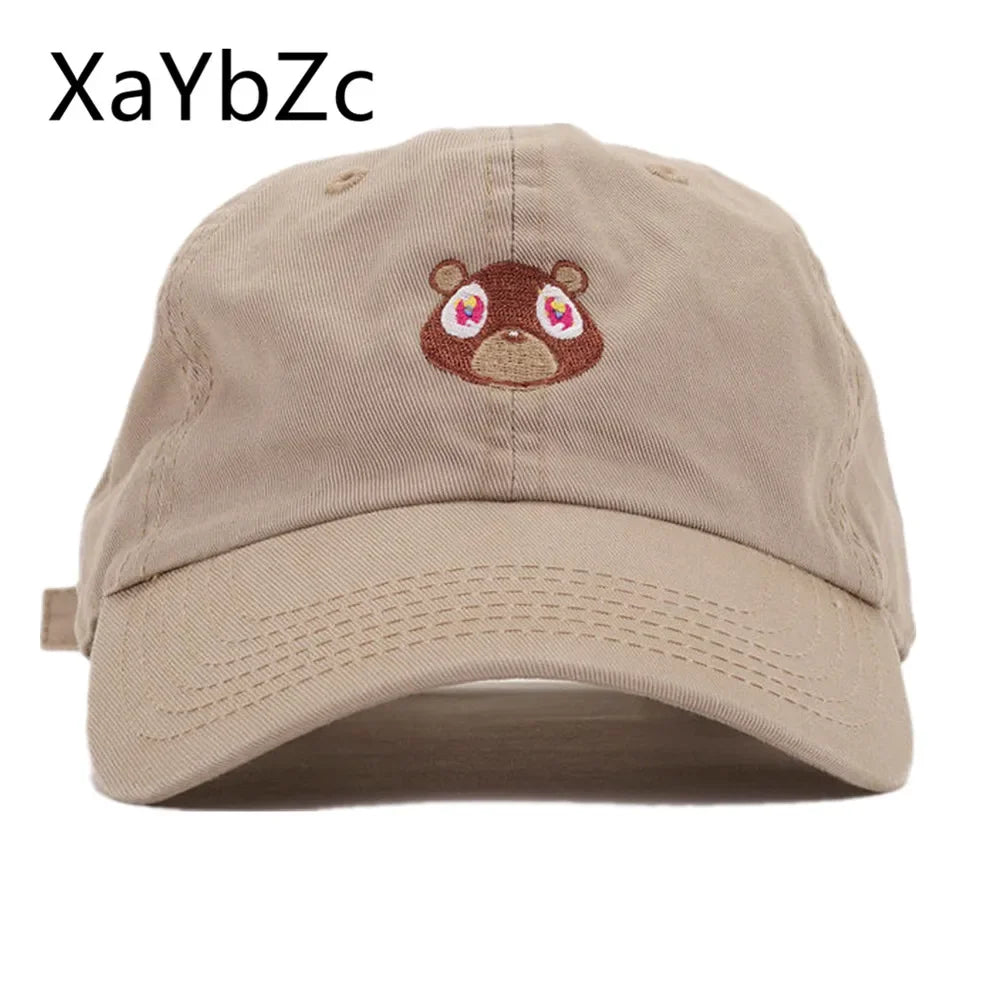 Casquette Kanye West Ye Bear Dad : l’accessoire incontournable pour un look urbain audacieux
