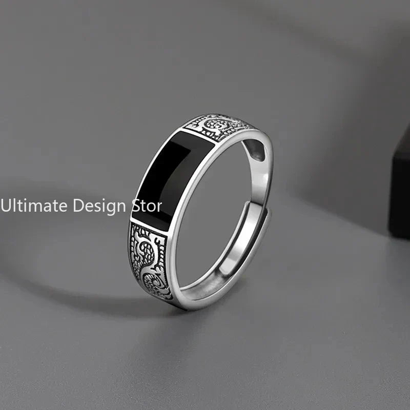 Révélez Votre Style Unique : La Bague Dragon Vintage en Acier Titane qui Allie Tradition et Modernité