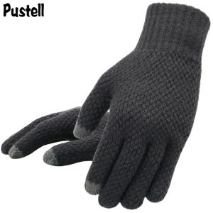 Élégance hivernale et connectivité raffinée : pourquoi choisir ces gants tricotés tactiles pour hommes ?