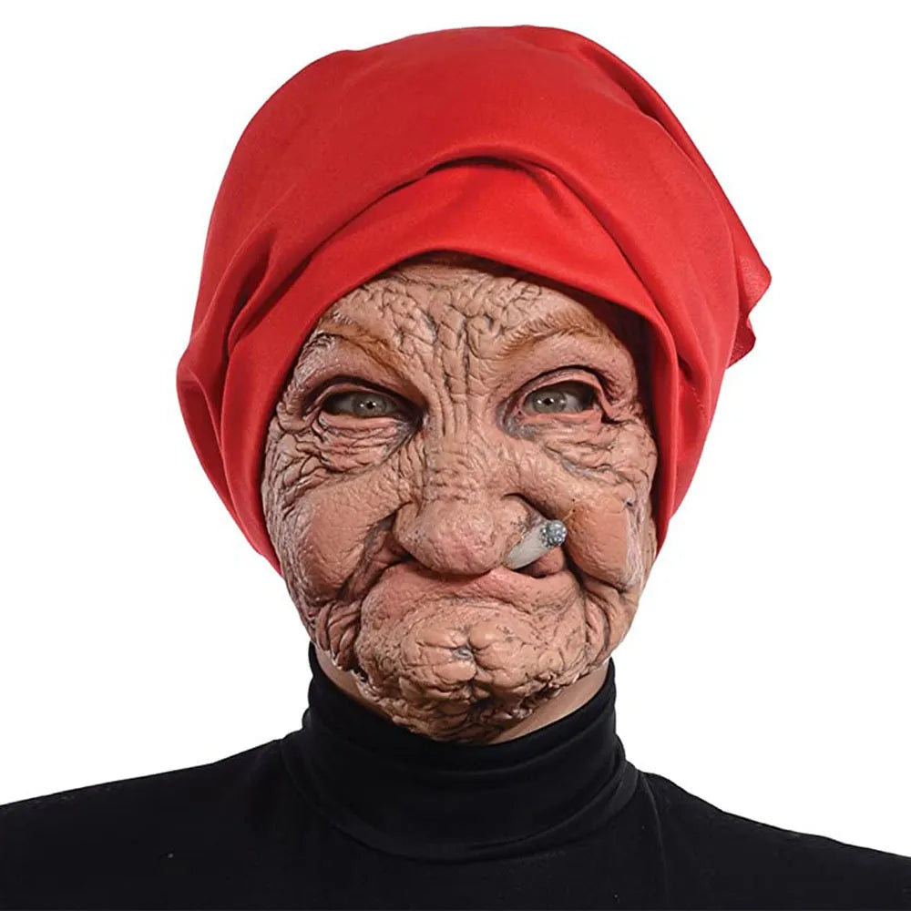Un costume Halloween qui surprend : adoptez le masque en latex de grand-mère rigolote