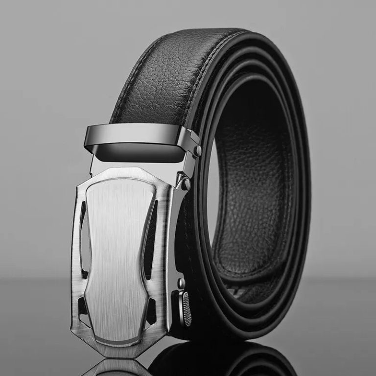 Affirmez Votre Style avec Élégance : La Ceinture en Cuir PU au Design Sophistiqué