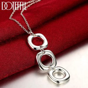 L’élégance Réinventée: Le Bijou qui Sublime Chaque Instant