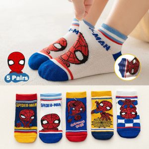 Des chaussettes super-héros pour égayer le quotidien de vos enfants