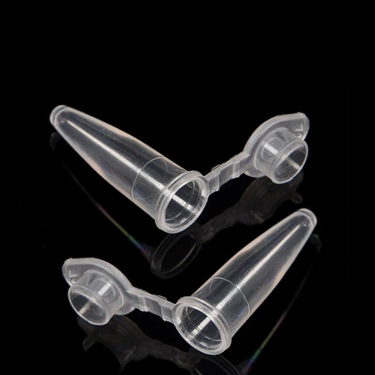 Boostez la Fiabilité de Vos Expériences avec des Tubes Centrifuges Plastique Transparent de 0.2 mL