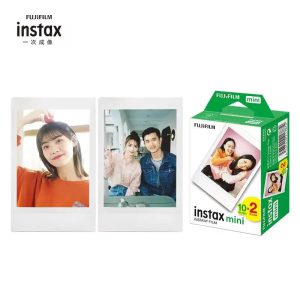 Donnez vie à vos souvenirs avec la magie instantanée des films Instax Mini Origine Fujifilm