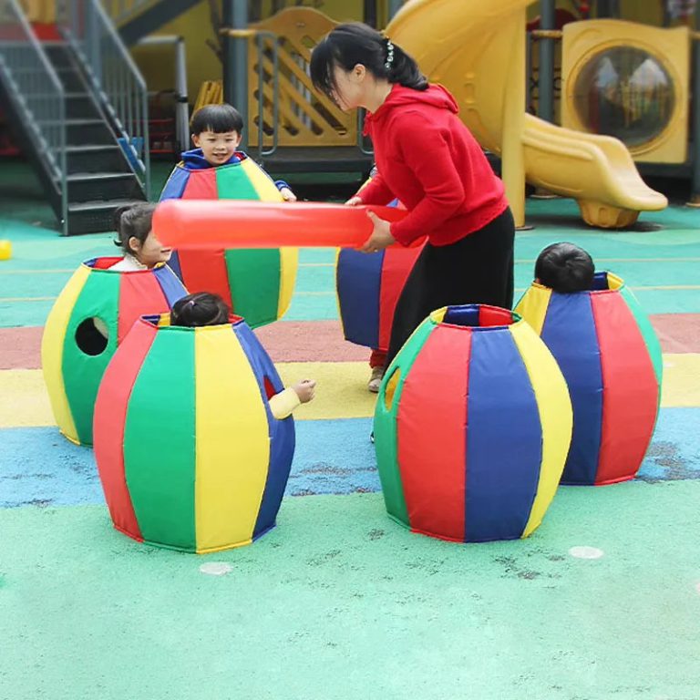Découvrez le divertissement accessible et innovant pour enfants avec le Jeu de la Taupe Pingouin Coloré