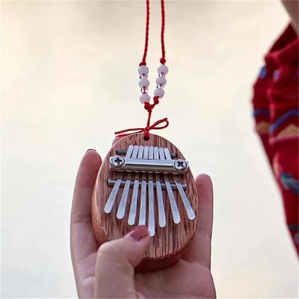 Redécouvrez l’harmonie en toute simplicité avec une mini kalimba d’exception