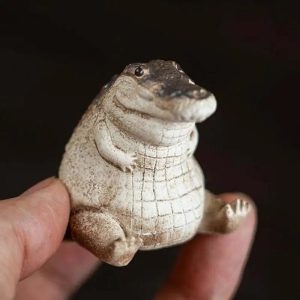 Ornement Jardin Crocodile Résine : Une Décoration Exotique pour Sublimer Votre Extérieur