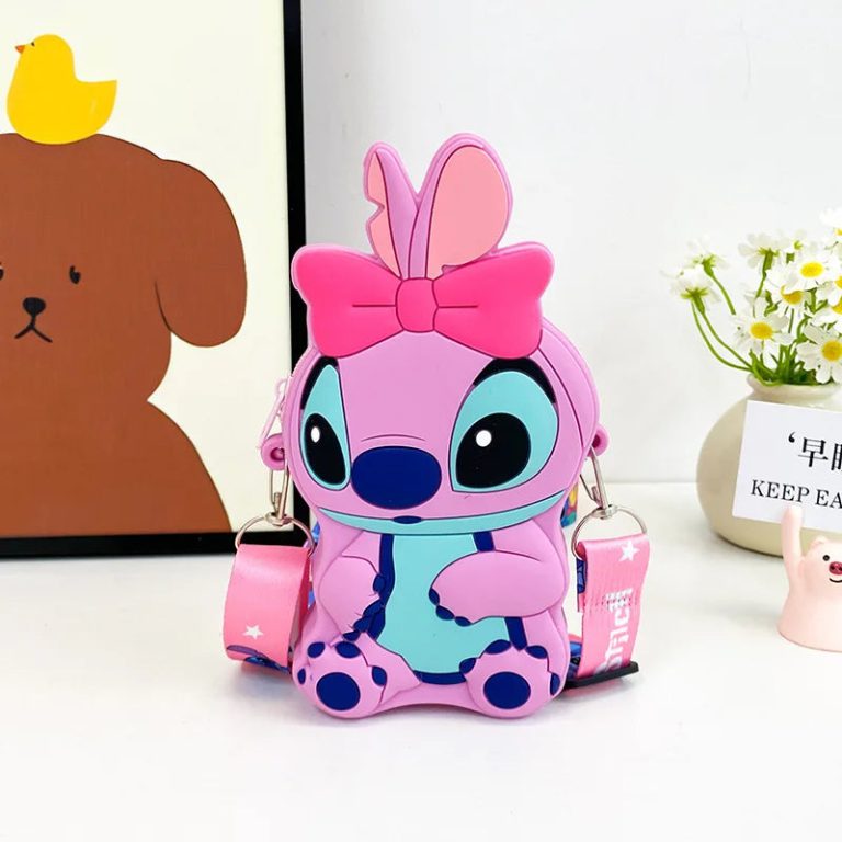 Un Compagnon Ludiquement Pratique pour les Petits Fans de Disney