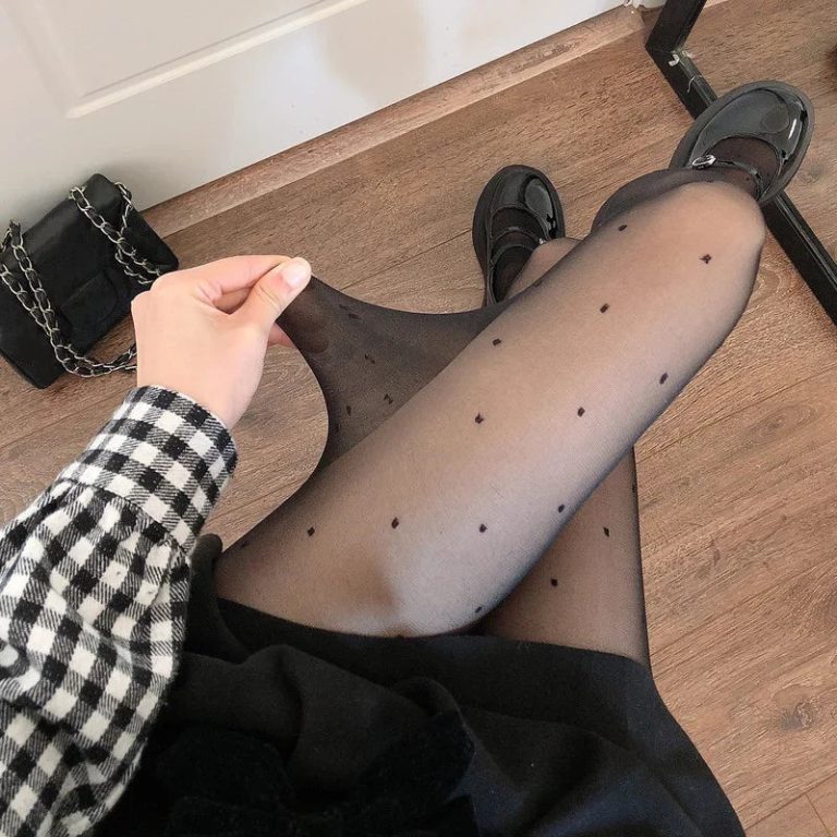 Sublimez Votre Look Estival avec des Collants Sexy en Nylon Sans Couture