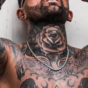 L'Essence du Chic Minimaliste : Redécouvrez Votre Style avec un Collier Torsadé en Acier Inoxydable