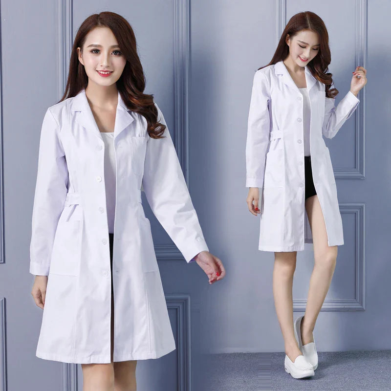 Blouse de laboratoire pour femmes : l’alliance parfaite entre élégance et fonctionnalité