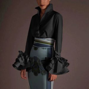 Révélez Votre Élégance avec le Chemisier Manches Évasées VONDA