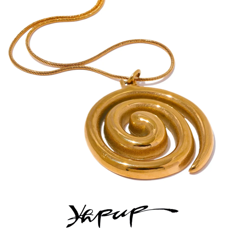 Élégance Durable : Le Collier Pendentif Yhpup, L’Accessoire Incontournable