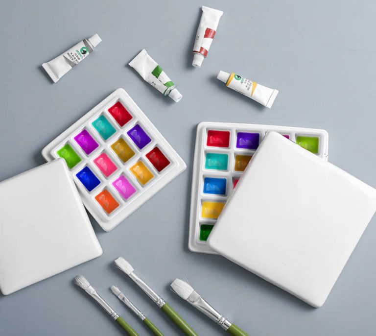 Palette Carrée en Céramique : L'alliance de la précision et du design pour vos créations