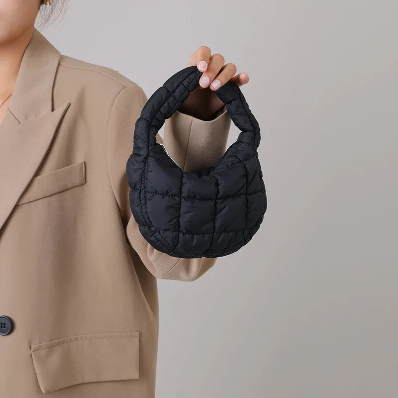 Sac à Main Matelassé pour Femmes – L’élégance Portable au Quotidien