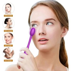 Redécouvrez un Regard Éclatant : La Révolution du Massage Oculaire Anti-Âge