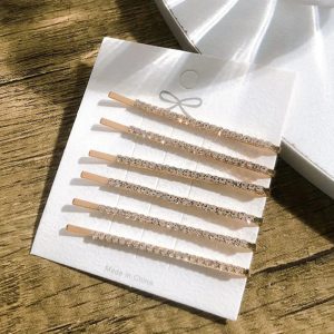 Raffinement et Modernité : Sublimez Votre Look avec des Clips à Cheveux en Strass