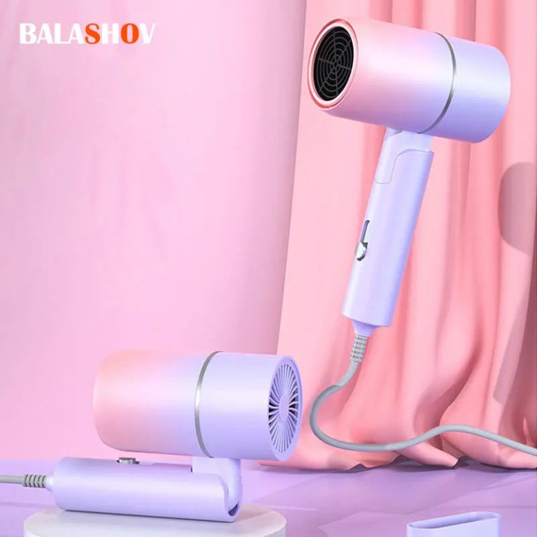 Révolutionnez Votre Routine Beauté avec un Sèche-Cheveux Pliable et Innovant
