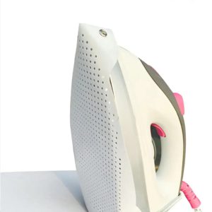 Réinventez votre repassage : l’accessoire indispensable pour un fer en pleine forme