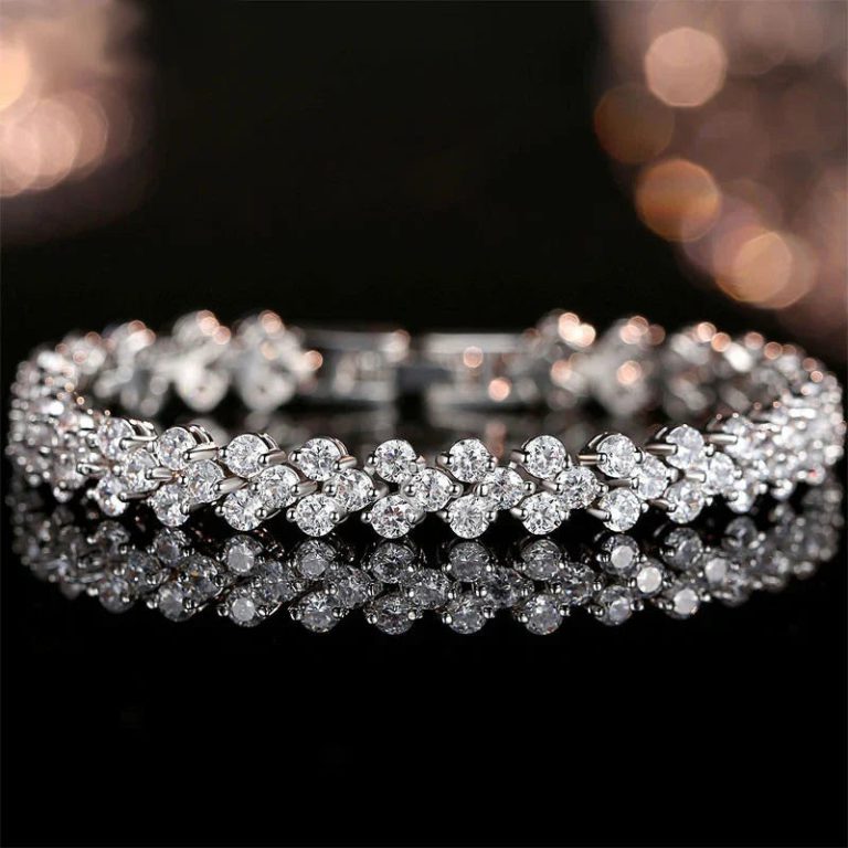 Le Charme Intemporel du Bracelet en Or Blanc 14K et Diamants Moissanite pour un Mariage Unique