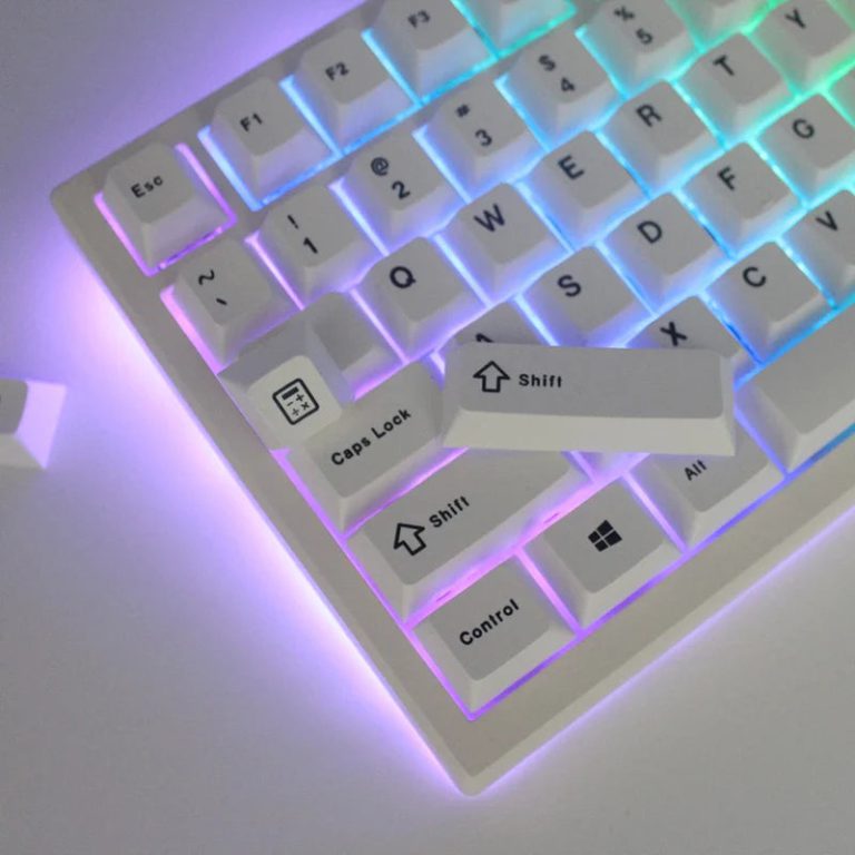 Transformez votre clavier avec élégance grâce aux Keycaps Japonais Blanc Minimaliste Cherry