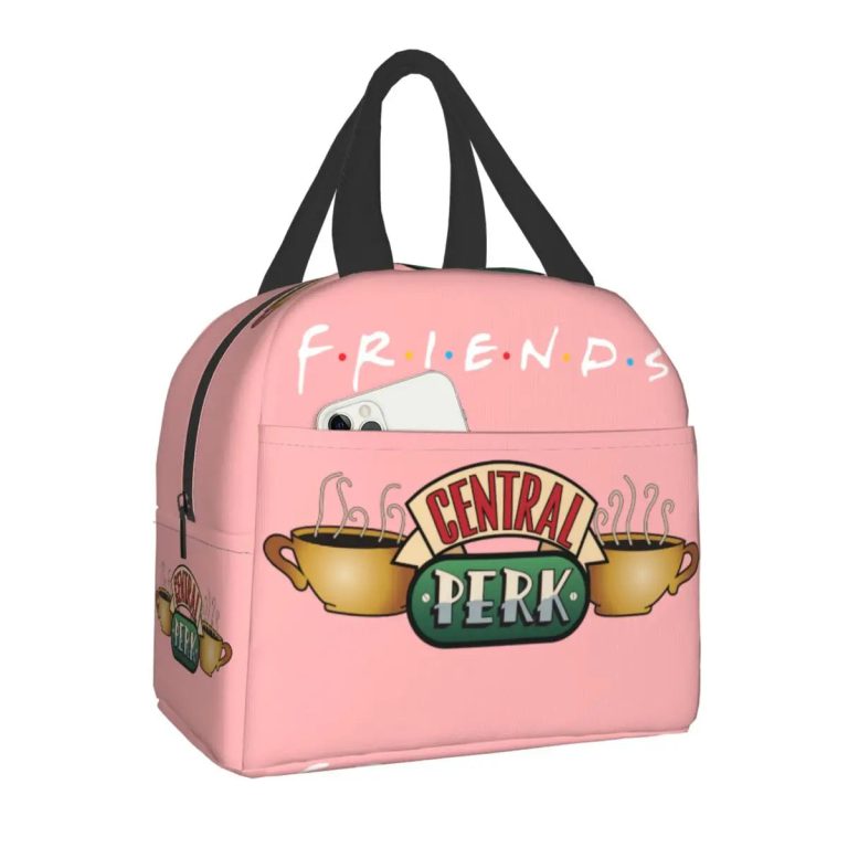 Séduisez vos papilles et votre passion pour Friends avec ce sac repas isotherme original