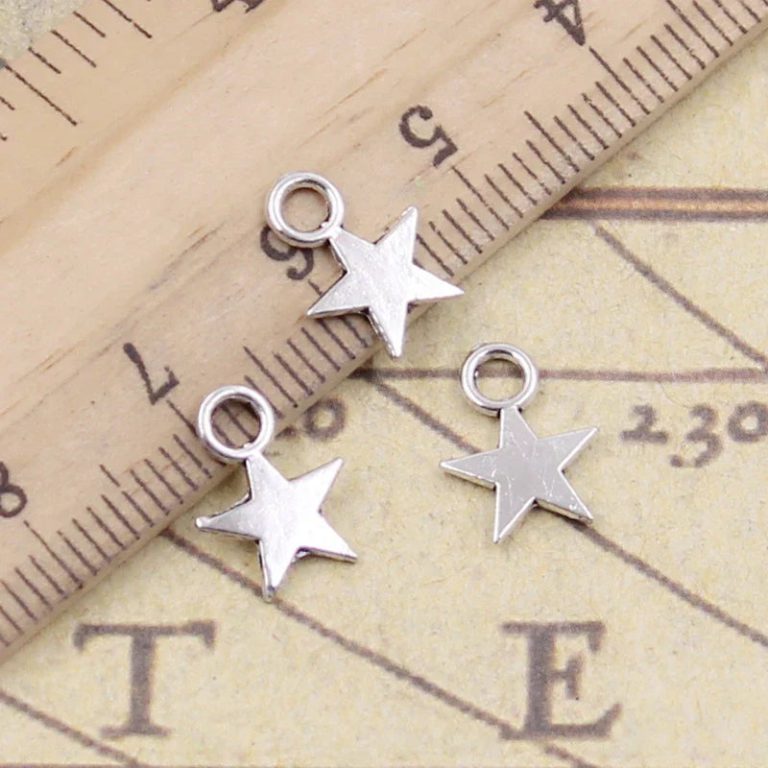 Créez des Bijoux Uniques : Laissez-vous Séduire par l'Art du DIY avec ce Lot de Pendentifs Étoile en Argent Tibétain