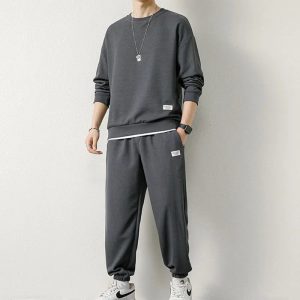 Adoptez un style décontracté et raffiné avec l’ensemble casual pour homme
