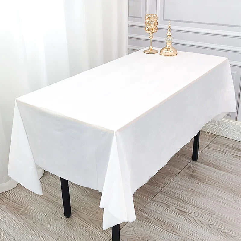 Transformez vos repas en une expérience chic et sans tracas avec une nappe innovante