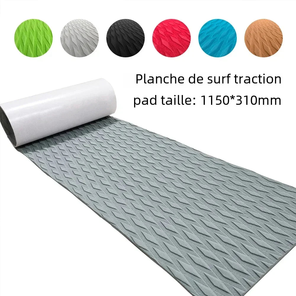 Boostez votre performance en eau et sur terre grâce à ce tapis de traction en EVA