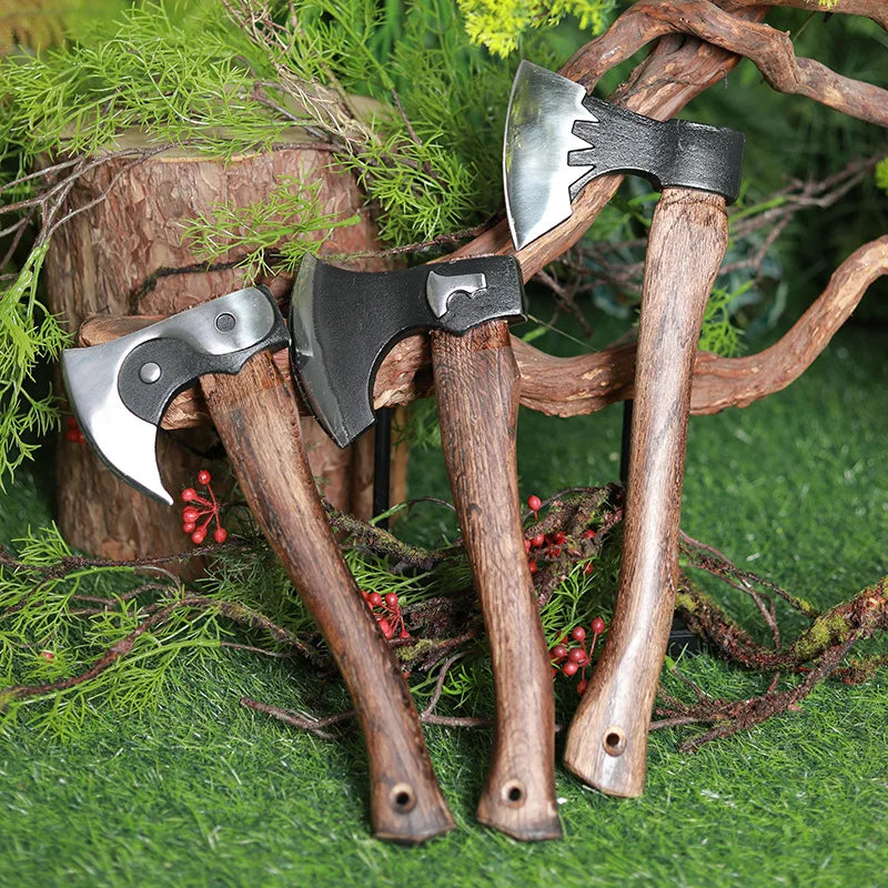 Redécouvrez l’Art du Plein Air avec une Hache Alliant Tradition et Innovation