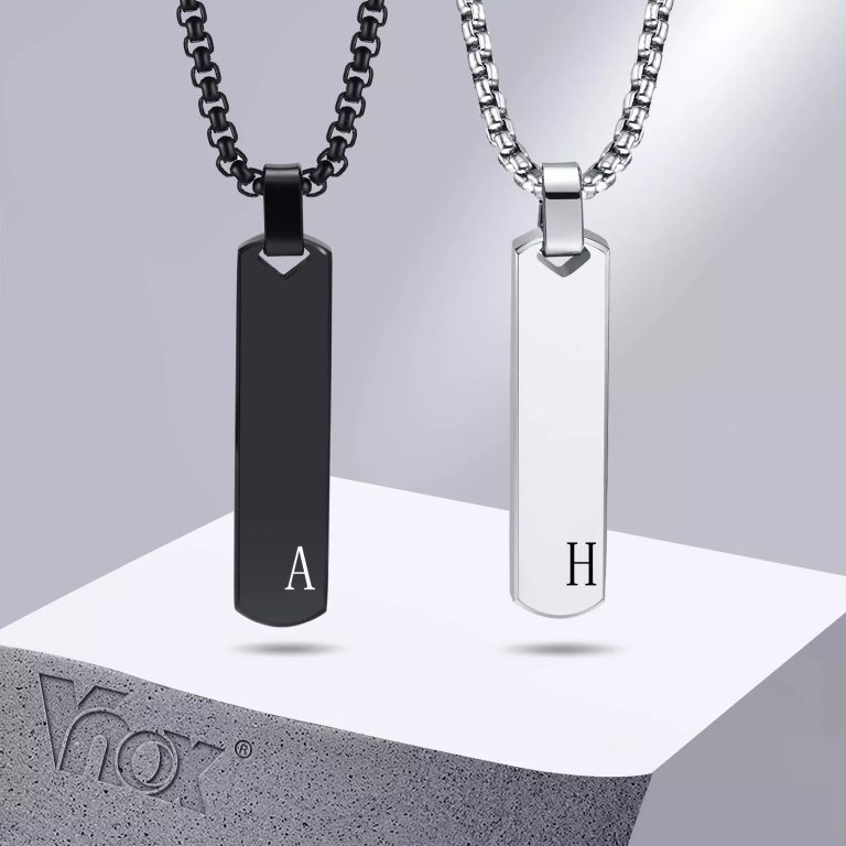 L'alliance du style contemporain et de la personnalisation : un collier à l'image de l'homme moderne