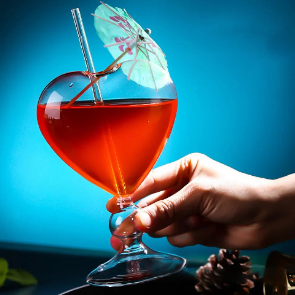 L'élégance en forme de cœur : La tasse romantique qui sublime chaque instant