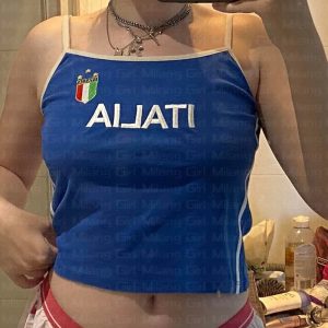 Affirmez Votre Style Cet Été avec un Débardeur au Look Vintage Unique