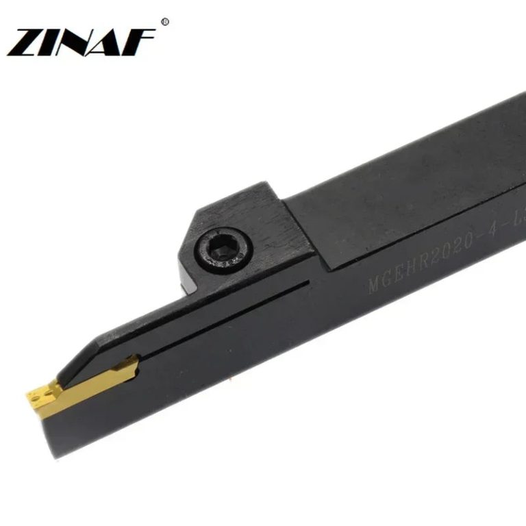 Précision et Durabilité : L’Excellence du Couteau de Rainurage Allongé ZINAF