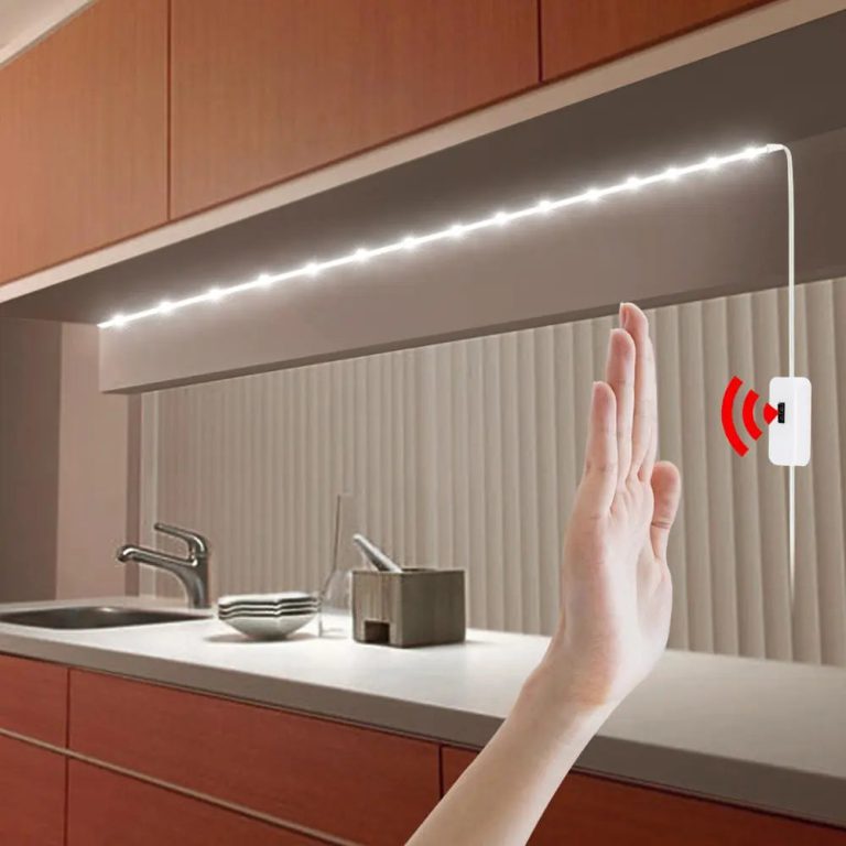 Illuminez Votre Quotidien avec une Bande LED Innovante et Intelligente
